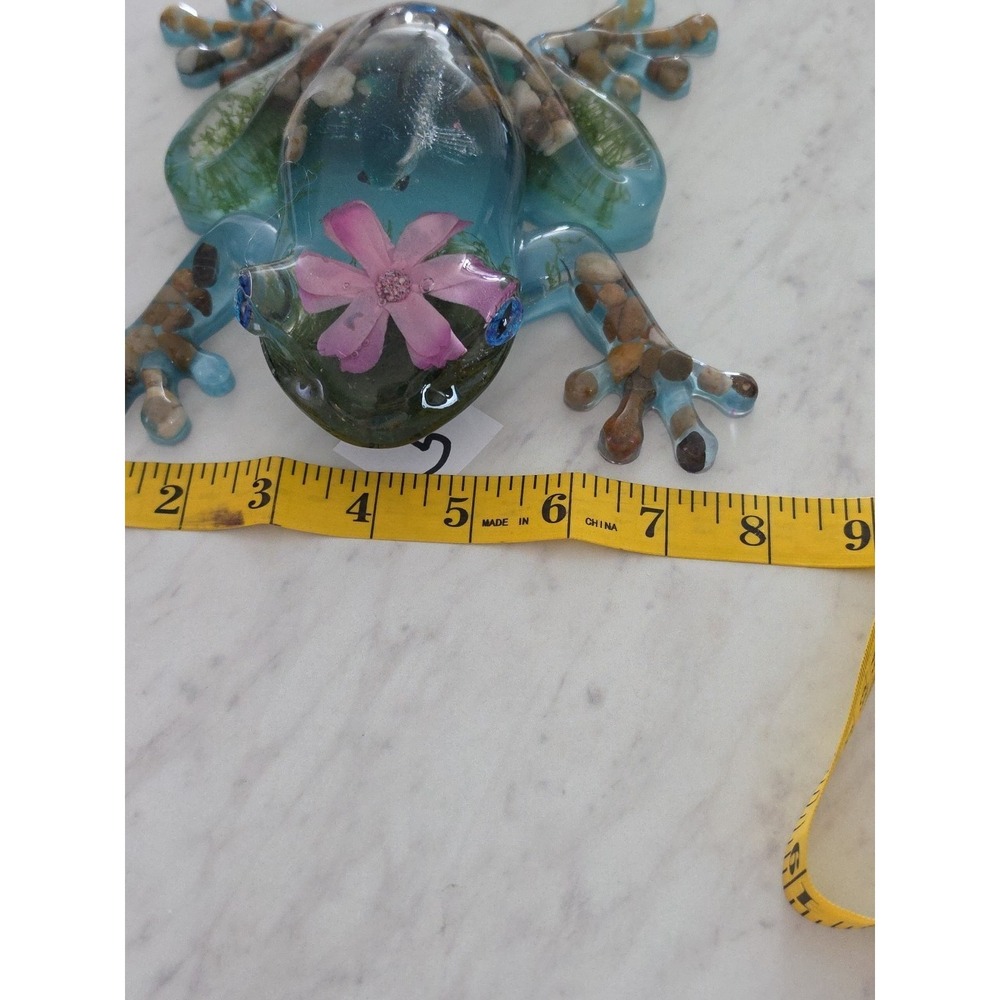 Large Handmade Resin Decorative Frog - Picture 13 of 13